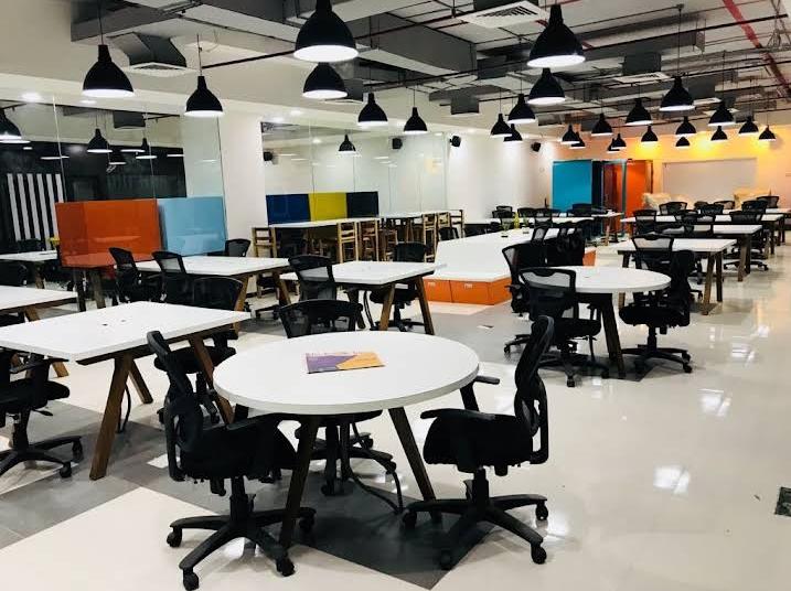 Managed Office Space Rent in Viman Nagar Pune | Ideal for SMEs & Corporate Teams